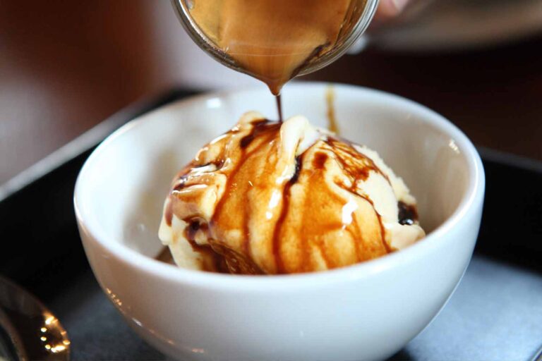 How to Pair Coffee and Gelato at Home